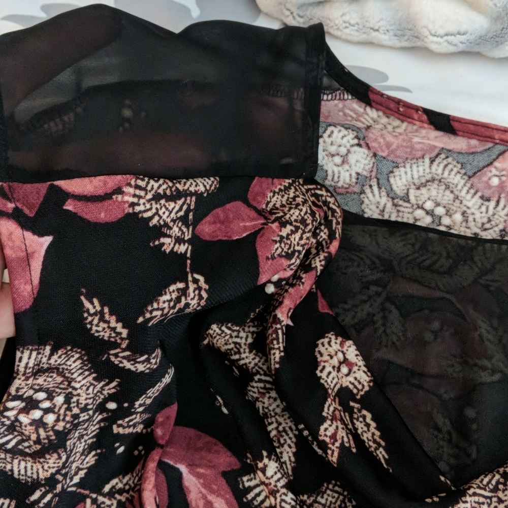 Blouse - Picture 4 of 4